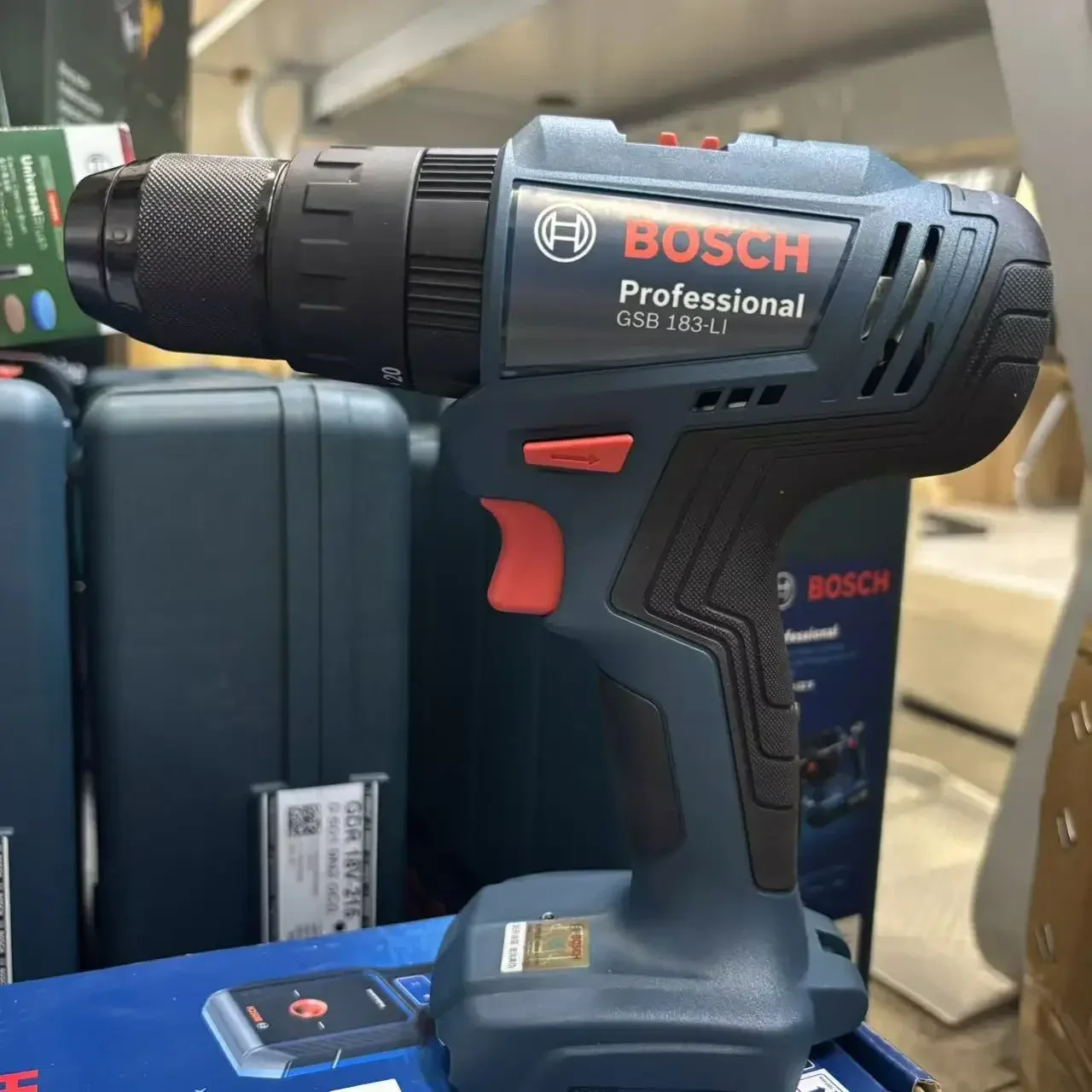 ボッシュ GSB 183-LI 18V ブラシレス インパク - Brushless Cordless Electric Drill 18V のレビューと価格